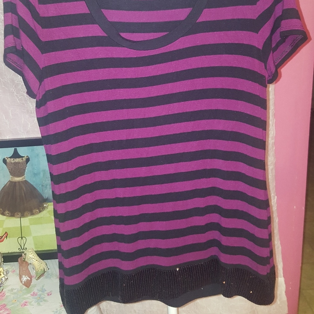Cute Shirt *New* Sparkly Hem!